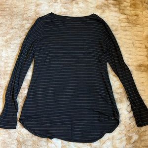 Prana Flowy wide black and white stripes long in length & long sleeves